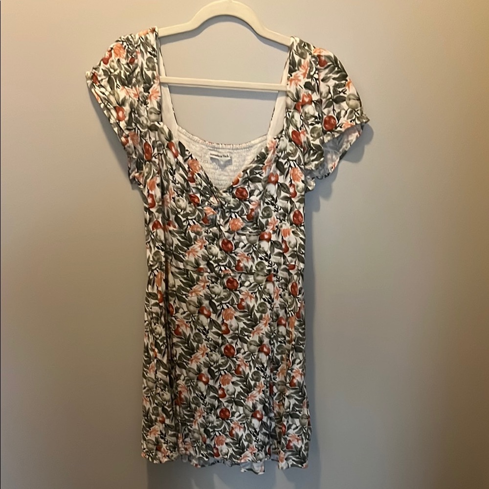 Abercrombie & Fitch Black Floral Mini Dress with V-neckline Ruffled Sleeves